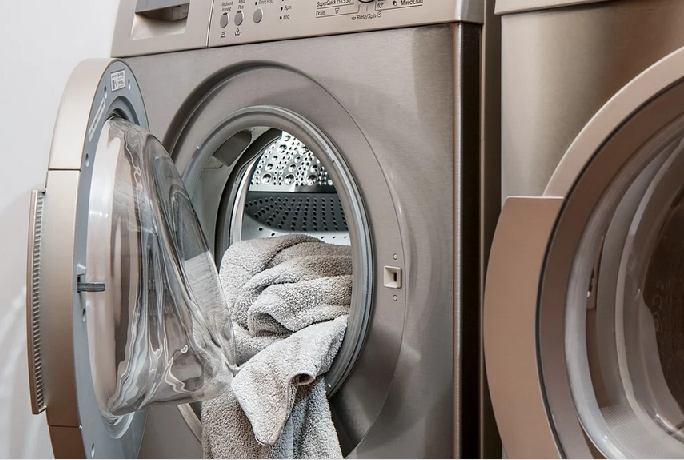 Rady i vyvrácené mýty ohledně správného praní. Neničte si zbytečně pračku