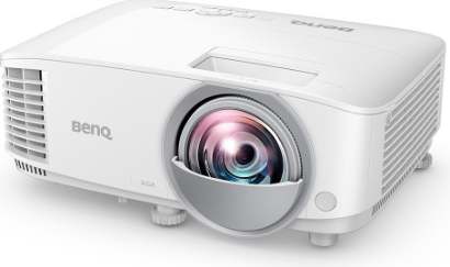 BenQ MX825STH